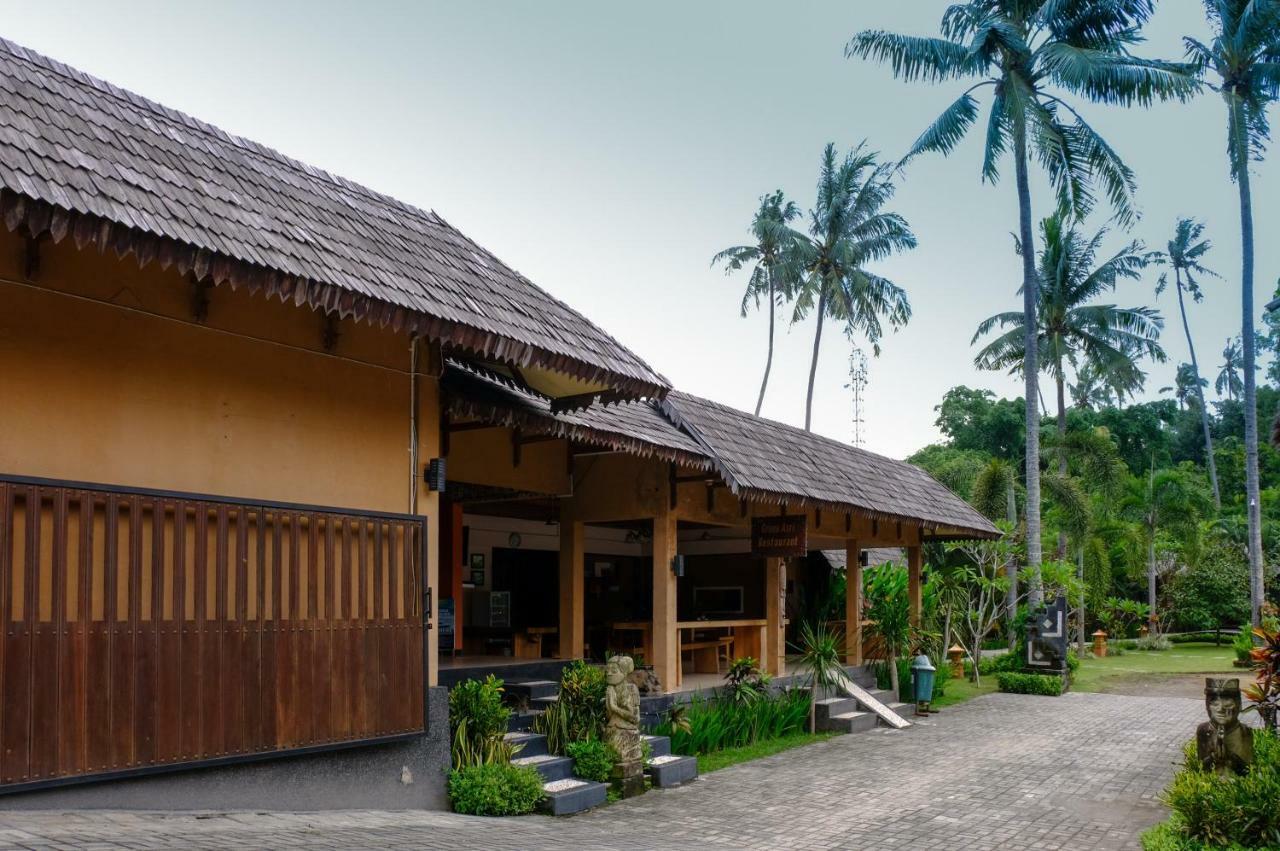 Reddoorz Plus @ Raya Senggigi Lombok Exterior photo